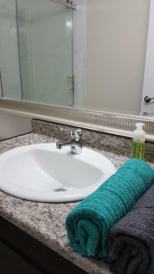 Metropolis Metrotown Area Lovely Place 2 Or 1 Bedrooms Suite Νιού Γουέστμινστερ Εξωτερικό φωτογραφία